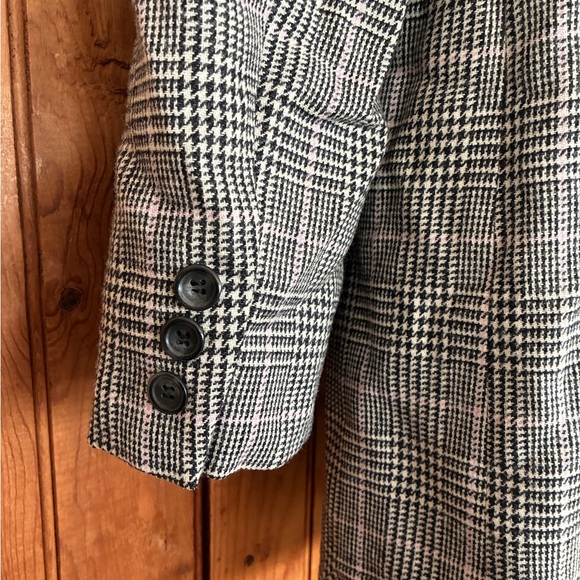 Vintage Women’s Pendleton White/Black Double Breasted Wool Blazer, pockets, 8 - Picture 10 of 13